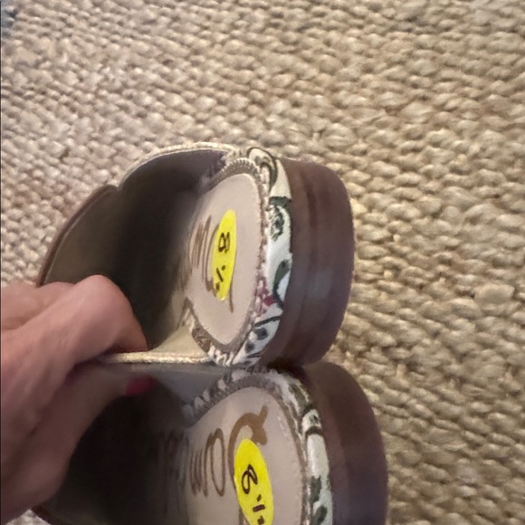 Sam Elderman Loafers with Textured Slip-On Design. New no box - Picture 6 of 8